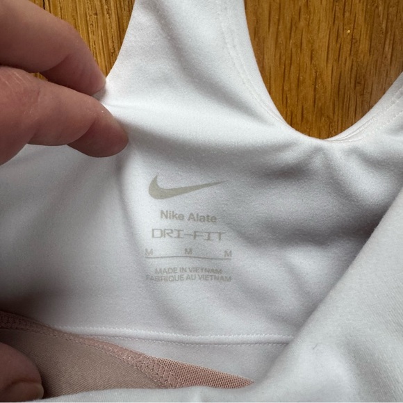 Nike Alate Longline White Sports Bra - Picture 2 of 4